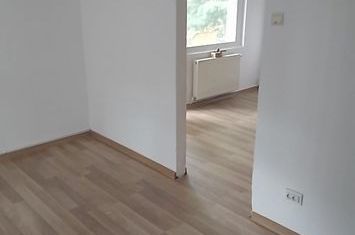 Apartament 3 camere de vanzare ASTRA - Brasov anunturi imobiliare Brasov