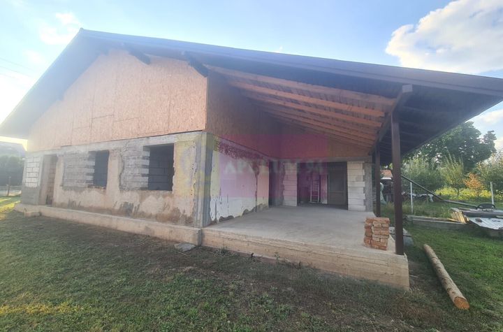 Casa de vanzare in Brebu - Zona Brebu Megiesesc anunturi imobiliare Prahova