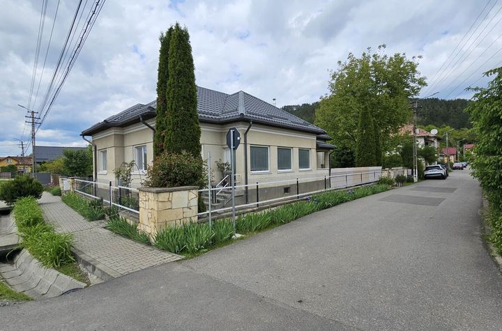0% comision Casa cocheta 450 mp teren,  aflata in Vlaha, com Savadisla anunturi imobiliare Cluj