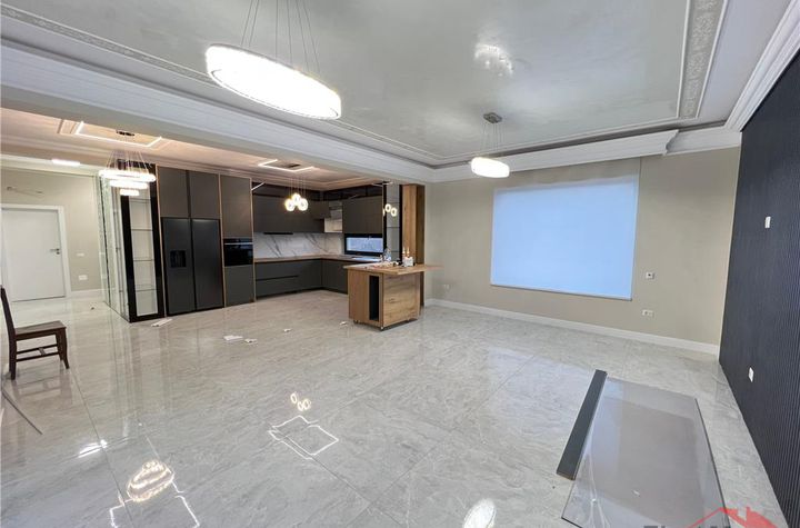 Casă - 3 camere de vanzare EXTERIOR VEST - Vrancea anunturi imobiliare Vrancea