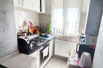 Apartament cu 1 camera de vanzare central in Sanmartin anunturi imobiliare Bihor
