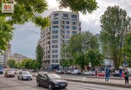 230.000 €, Birou