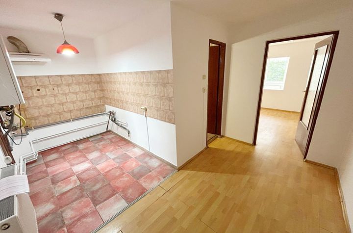Garsonieră de vanzare TIMISOARA - Timis anunturi imobiliare Timis