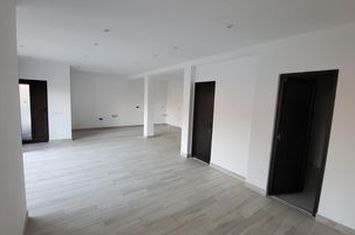 Vilă - 4 camere de vanzare BUCOV - Prahova anunturi imobiliare Prahova