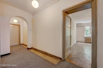 BASARABIA - GH PETRASCU, 2 CAMERE 60 MP UTILI, ETAJ 1, VEDERE MIXTA! anunturi imobiliare Bucuresti