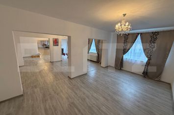 Spațiu comercial de inchiriat CUGIR - Alba anunturi imobiliare Alba