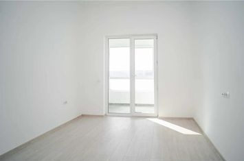APARTAMENT LA BLOC NOU, FINALIZAT,  PACURARI anunturi imobiliare Iasi