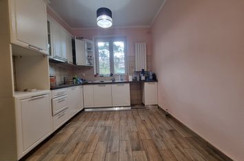 Apartament 2 camere de vanzare AVIATORI - Bacau anunturi imobiliare Bacau