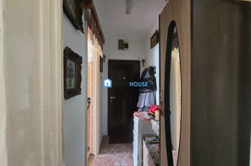 Apartament 2 camere de vanzare VEST - Brasov anunturi imobiliare Brasov