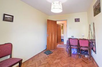 Apartament 3 camere Uverturii 51 retras Metrou Lujerului anunturi imobiliare Bucuresti