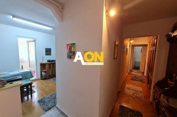 Apartament 3 Camere, Decomandat 67 mp, Etaj 3, Zona Tolstoi anunturi imobiliare Alba