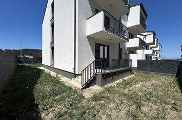 Apartament cu 3 camere Sanpetru | Curte proprie de 135 mp anunturi imobiliare Brasov