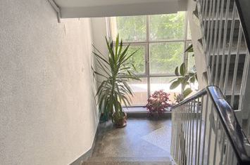 Apartament 4 camere de inchiriat P-TA VICTORIEI - Bucuresti anunturi imobiliare Bucuresti