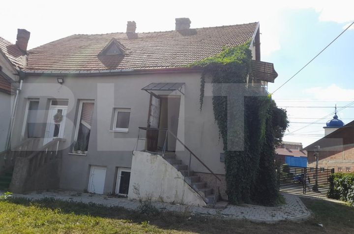 Apartament 4 camere de vanzare RADAUTI - Suceava anunturi imobiliare Suceava