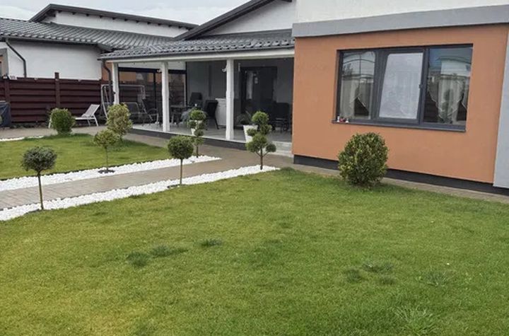 Casă - 4 camere de vanzare TARLUNGENI - Brasov anunturi imobiliare Brasov