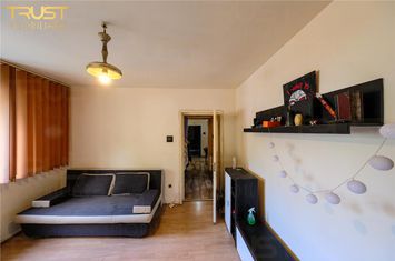 Apartament 2 camere de vanzare MANASTUR  - Cluj anunturi imobiliare Cluj