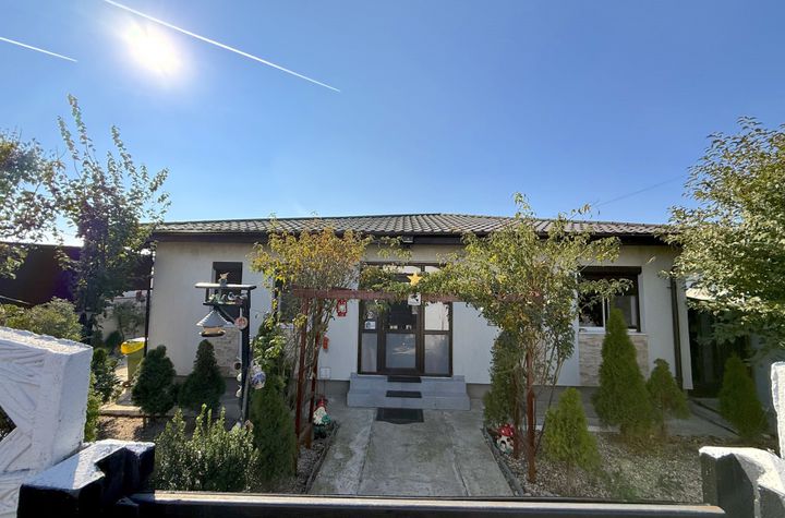 Casă - 3 camere de vanzare BERCENI - Bucuresti anunturi imobiliare Bucuresti