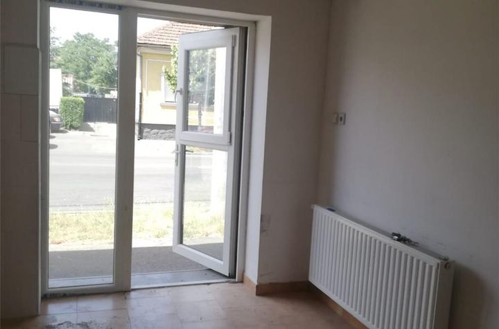 Spațiu comercial de inchiriat CENTRAL - Bihor anunturi imobiliare Bihor