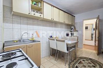 Apartament 4 camere zona Onix  Centru Civic anunturi imobiliare Brasov