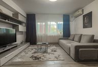 750 €, Apartament 3 camere