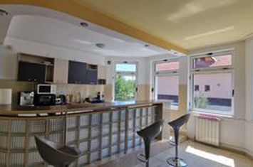 Casă - 5 camere de inchiriat TUDOR - Mures anunturi imobiliare Mures