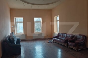 Casă - 4 camere de vanzare DEMOCRATIEI - Prahova anunturi imobiliare Prahova