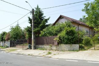 Casă 3 cam de vânzare Arges - Stefanesti