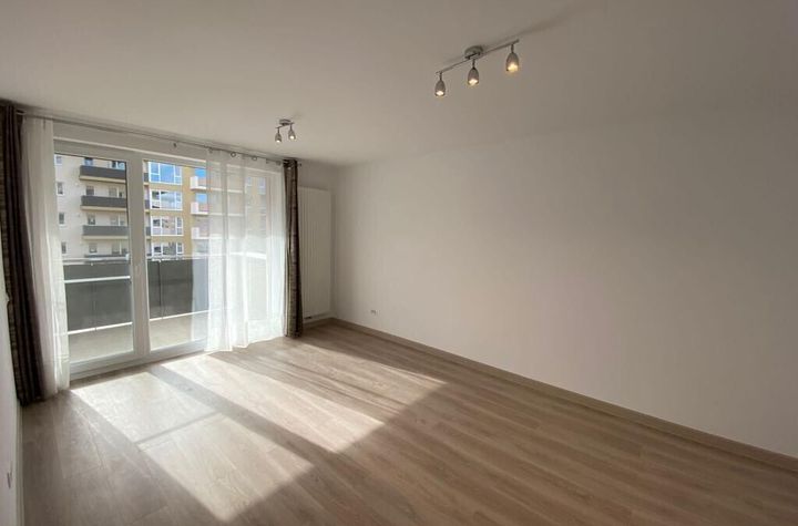 Apartament 3 camere de inchiriat ASTRA - Brasov anunturi imobiliare Brasov