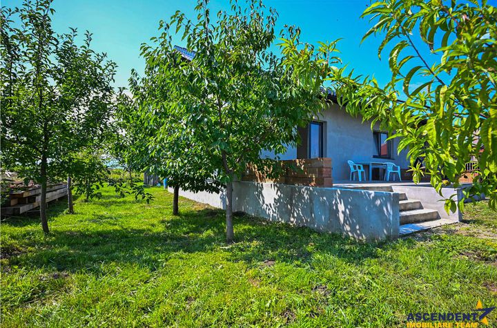 Casă - 4 camere de vanzare EXTERIOR EST - Brasov anunturi imobiliare Brasov
