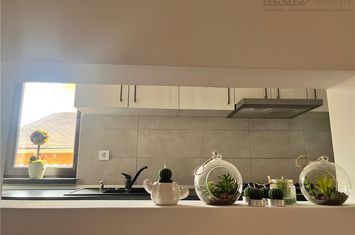 Casă - 3 camere de vanzare SANPETRU - Brasov anunturi imobiliare Brasov