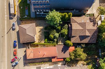 Vilă - 10 camere de vanzare IASI - Iasi anunturi imobiliare Iasi