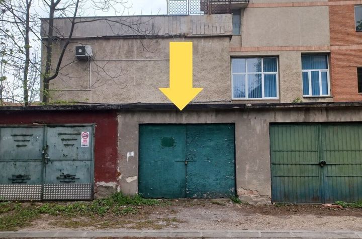 Garaj cu CF, 20 mp, Piata Bucuresti.  14 900 E (neg). Comision 0 anunturi imobiliare Bihor