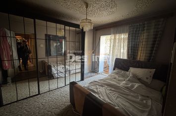 Apartament 3 camere de vanzare SIMERIA - Hunedoara anunturi imobiliare Hunedoara