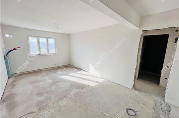 Apartament 2 camere de vanzare LAZARET - Sibiu anunturi imobiliare Sibiu