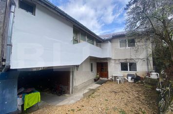 Vilă - 9 camere de vanzare BRASOV - Brasov anunturi imobiliare Brasov