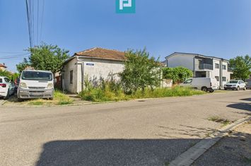 Casă parter pe colţ în Grădişte anunturi imobiliare Arad