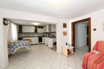 Casă pe două nivele 92 mp, teren 1.063 mp, Mesokomi anunturi imobiliare Grecia