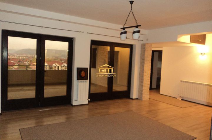 Apartament 3 camere de inchiriat SUD - Valcea anunturi imobiliare Valcea