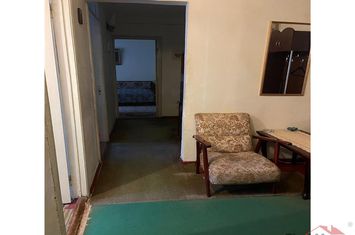 Apartament 3 camere de vanzare ULTRACENTRAL - Vrancea anunturi imobiliare Vrancea