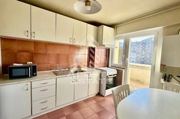 Apartament 4 camere zona centrala anunturi imobiliare Arad