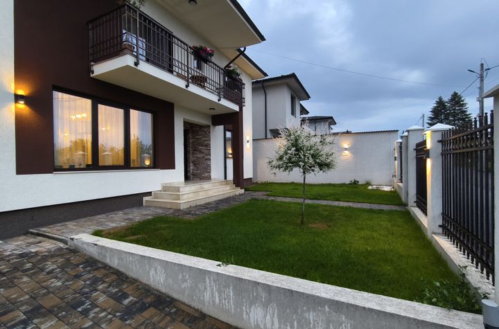 Vilă - 5 camere de vanzare PAULESTI - Prahova anunturi imobiliare Prahova