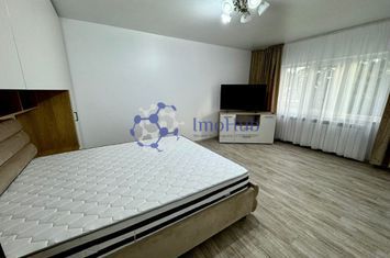 Apartapent cu o camera, decomandat, Moara de Foc, 42mp, 400 euro anunturi imobiliare Iasi