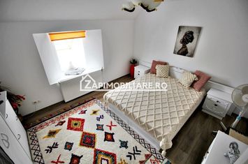 Casa 4 camere,2 băi,140 mp,  zona Centrală anunturi imobiliare Mures