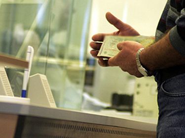 Sondaj: Speculantii si bancile, principalii vinovati pentru scumpirea locuintelor