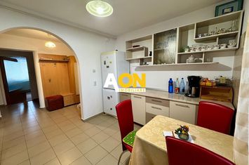 Apartament 3 Camere de Inchiriat Strada Closca anunturi imobiliare Alba