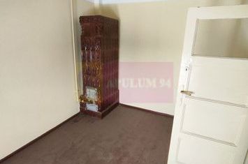 Apartament 2 Camere Dacia NECESITA RENOVARE CLADIRE INTERBELICA anunturi imobiliare Bucuresti