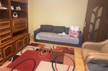 Apartament 3 camere de vanzare CENTRAL - Vrancea anunturi imobiliare Vrancea
