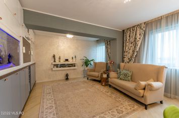 Apartament 5 camere de vanzare VITAN - Bucuresti anunturi imobiliare Bucuresti