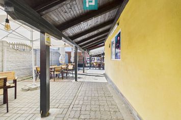 Afacere la cheie pe Plaja Ghioroc. anunturi imobiliare Arad