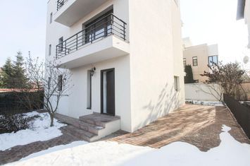 Casă - 5 camere de vanzare MOGOSOAIA - Bucuresti anunturi imobiliare Bucuresti